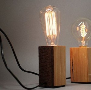 Ahşap Masa Lambası - RTL4